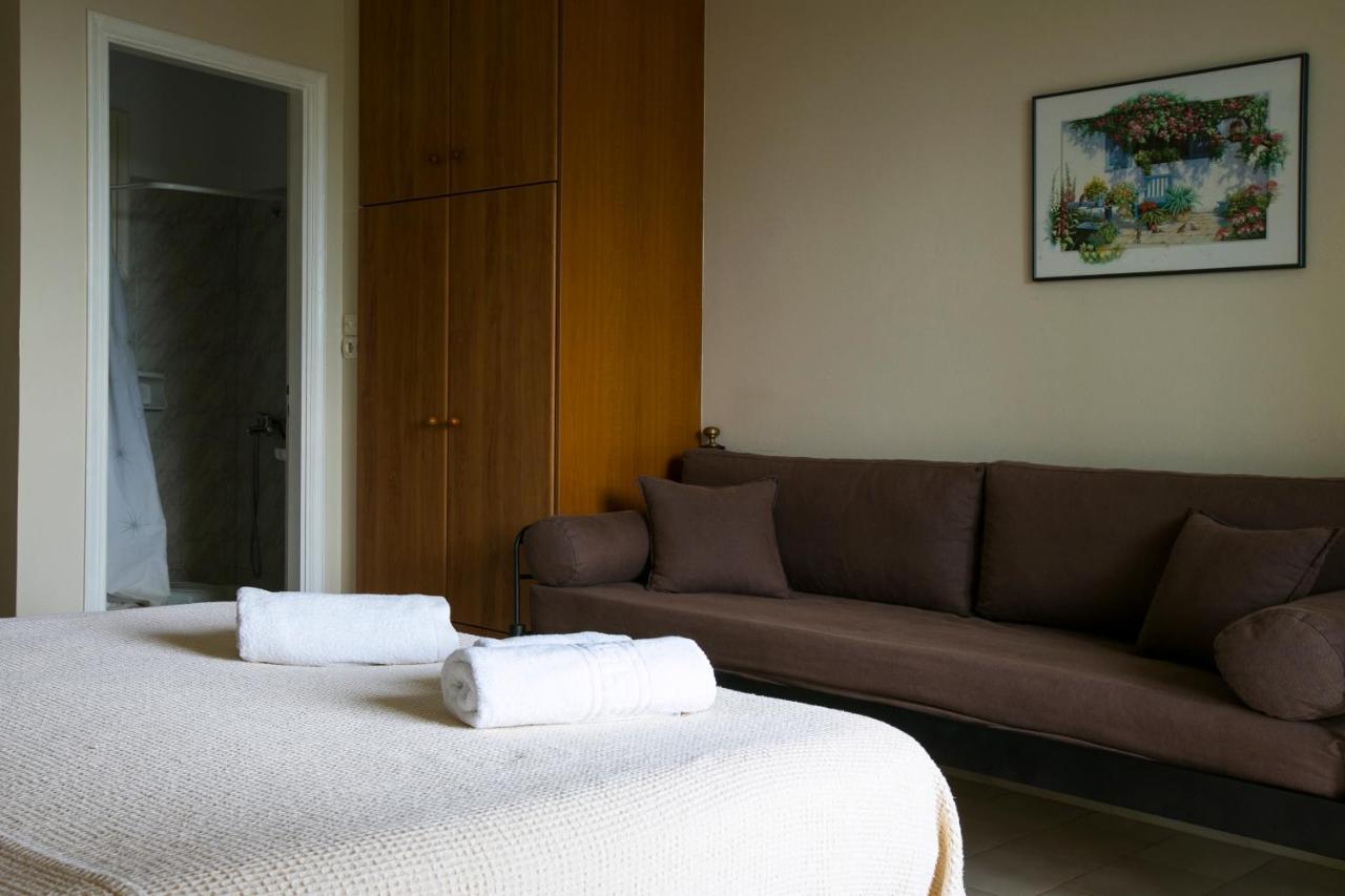סבורונטה Irena Studios & Apartments מראה חיצוני תמונה