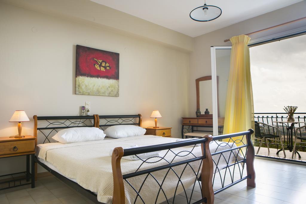 סבורונטה Irena Studios & Apartments מראה חיצוני תמונה