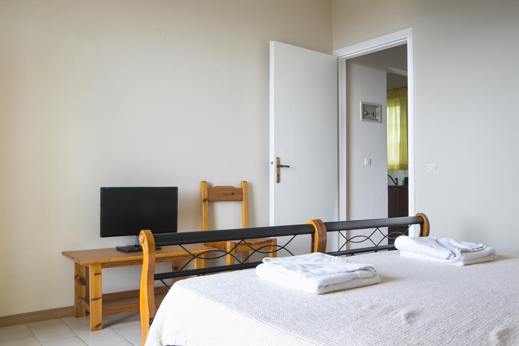 סבורונטה Irena Studios & Apartments מראה חיצוני תמונה